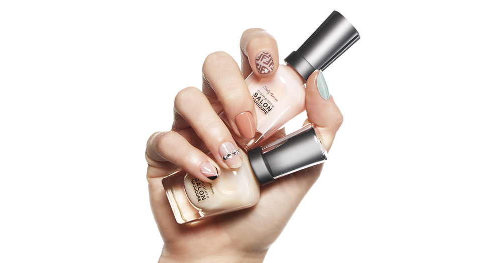 Nagelhaut Richtig Pflegen Geheimnisse Der Sally Hansen Botschafterin Altmarkprodukte Kosmetik Fur Jeden Anlass